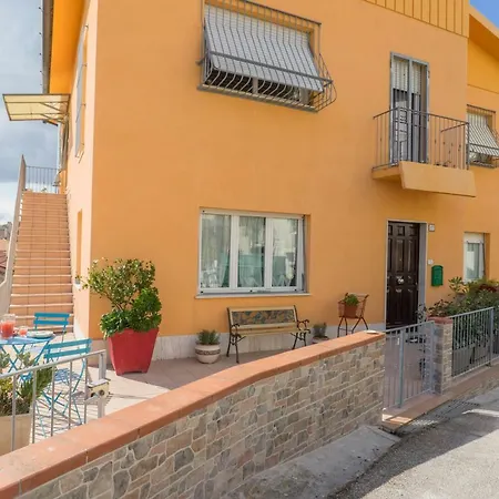 Casa Linda, A Due Passi Dal Mare Apartamento Numana Exterior foto